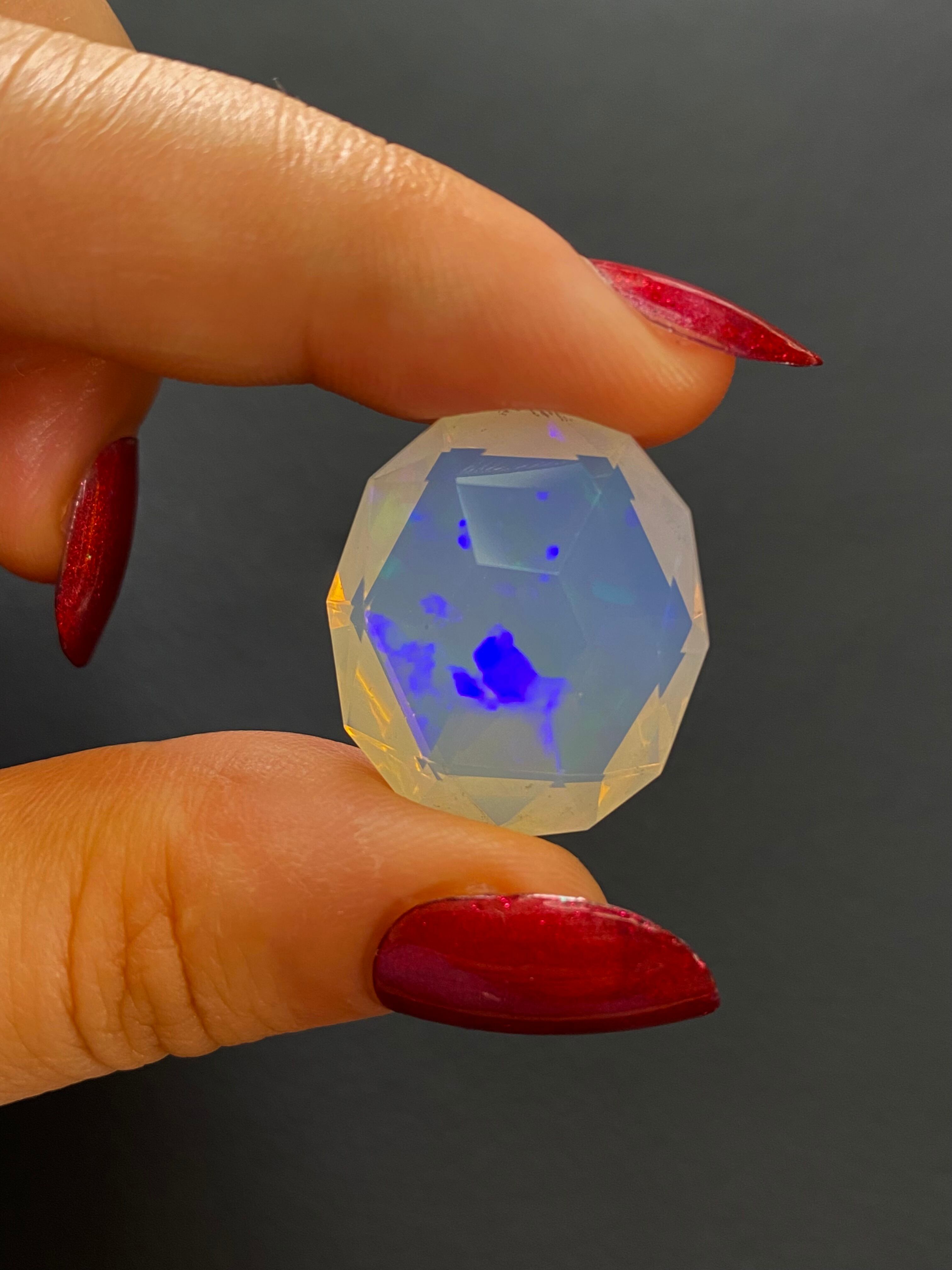 20.6ct エチオピア産 天然 オパール ファイアオパール 裸石 宝石  