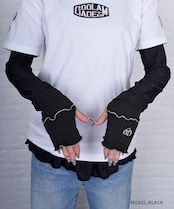 【直営限定ITEM】バイカラーメロウアームカバー (BLACK) CQ-49505H