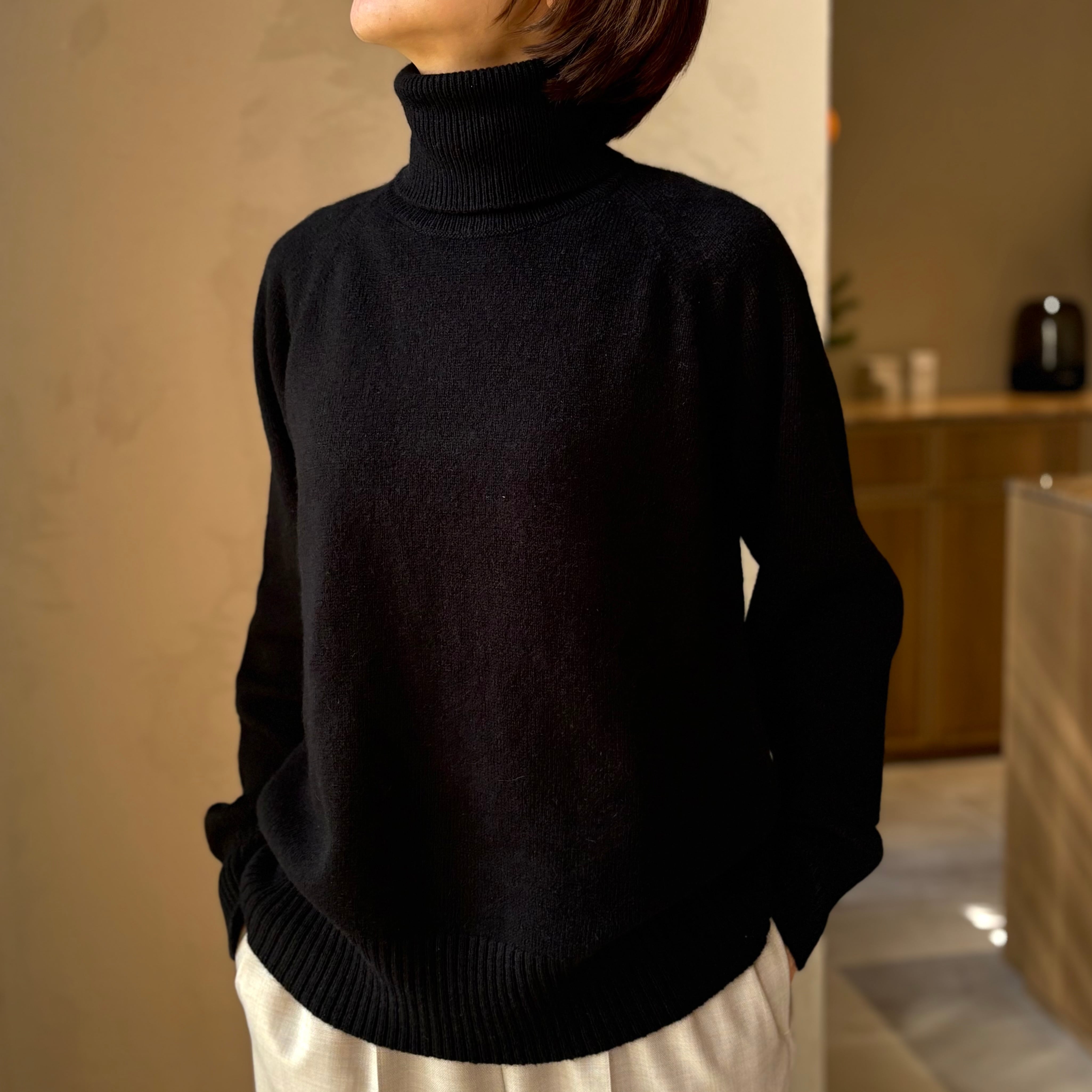 Scye|Cashmere Roll Neck Jumper