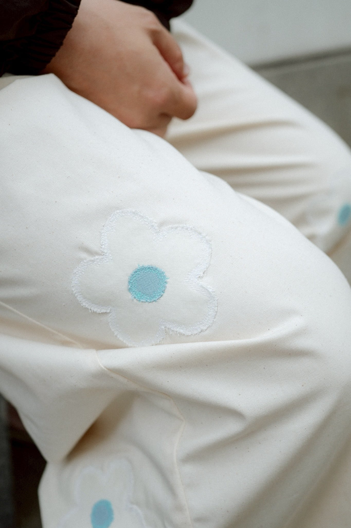35 White x White Flower Patch Pants