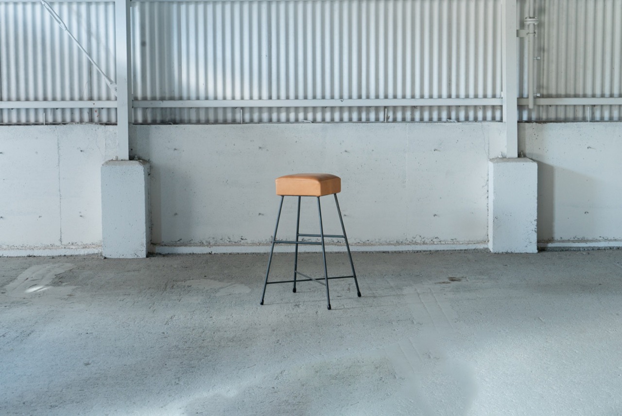 LOAF STOOL HIGH /スツール/本革座面/ H710mm/送料無料(北海道・沖縄・離島除く)