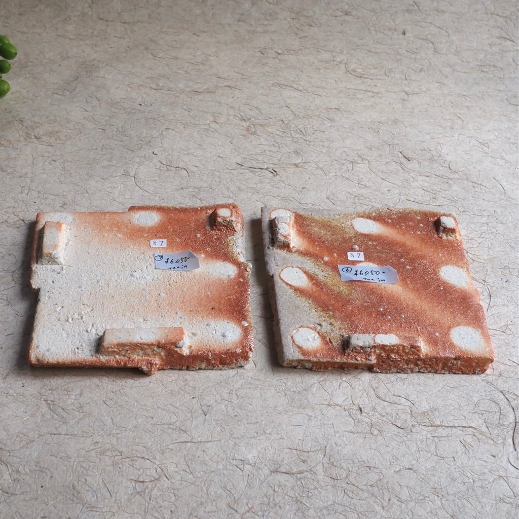 藤本 秀/焼締 淡色角皿