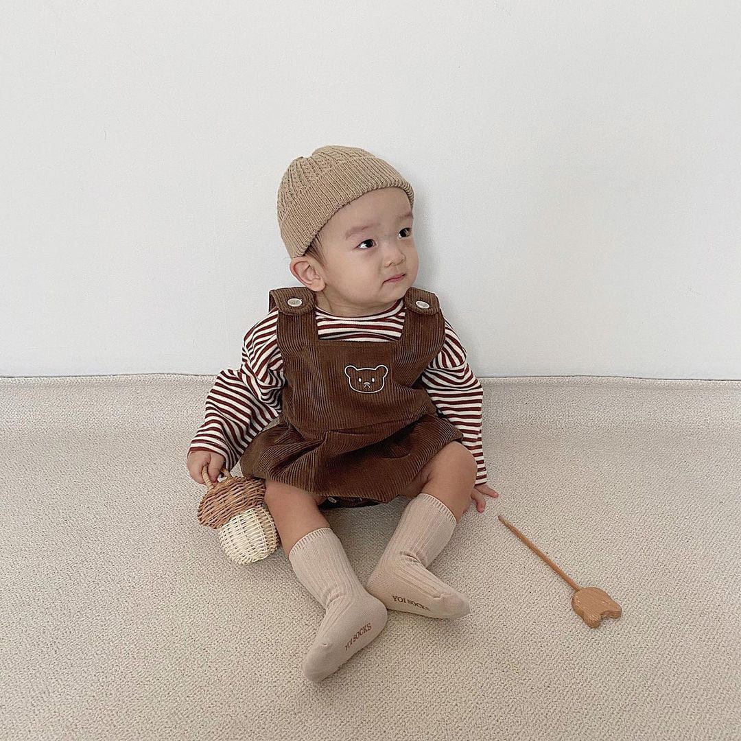 BABY】クマ柄コーデュロイサロペットロンパース＆ボーダーシャツゼット