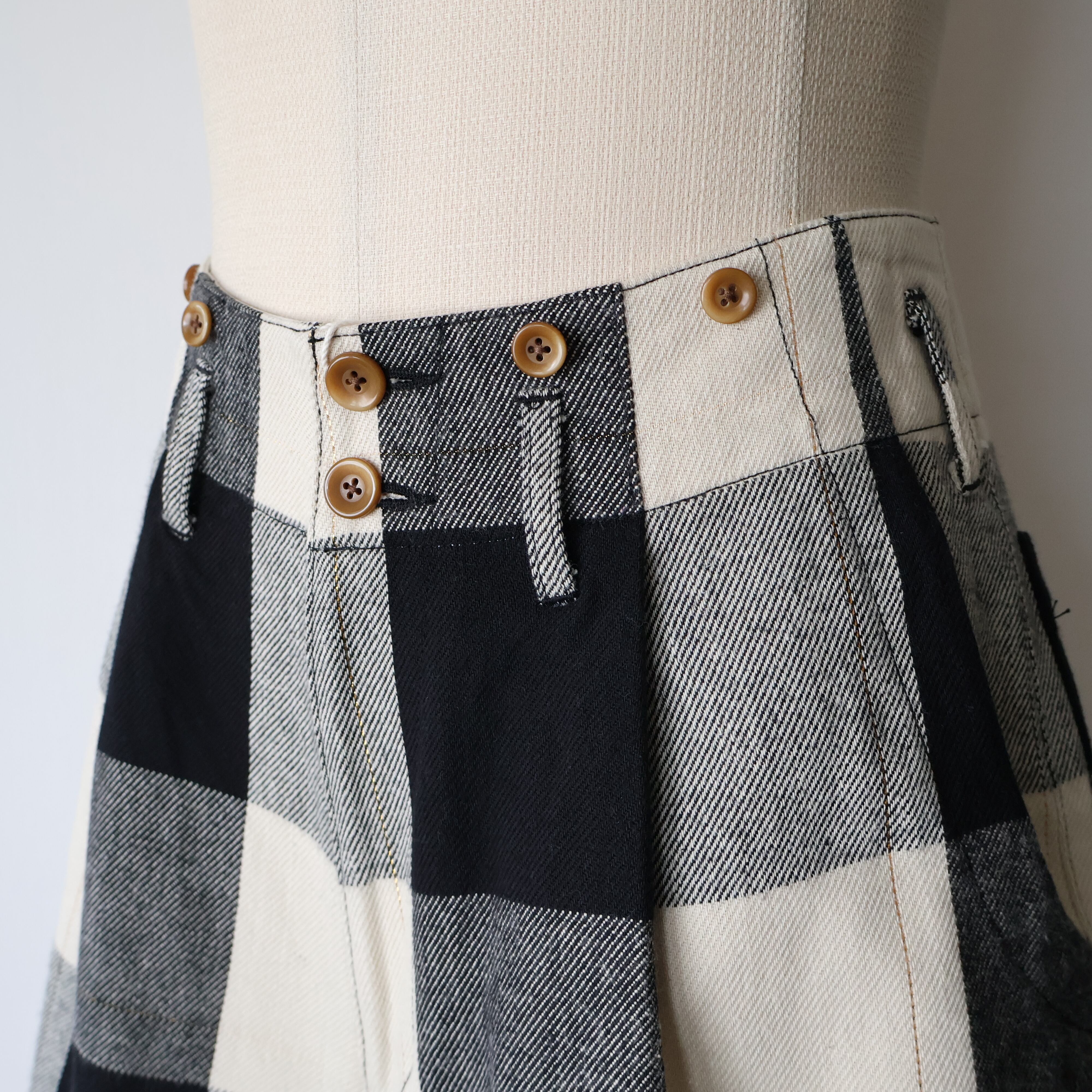 Gurank “ Checkered shorts ( Black/White ) | H.inch/アッシュインチ