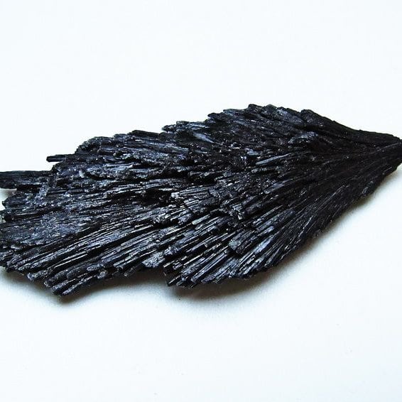 ブラック カイヤナイト 原石 一点物 171-7559