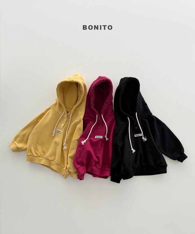 《予約/送料無料》button hoodie / BONITO