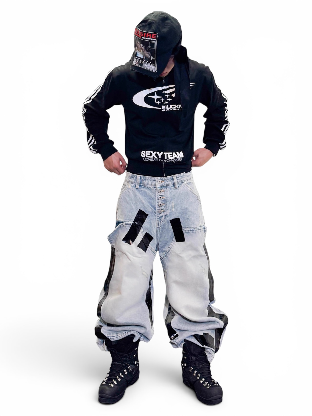 【RYE CHASIN】Duct-taped washed denim jeans