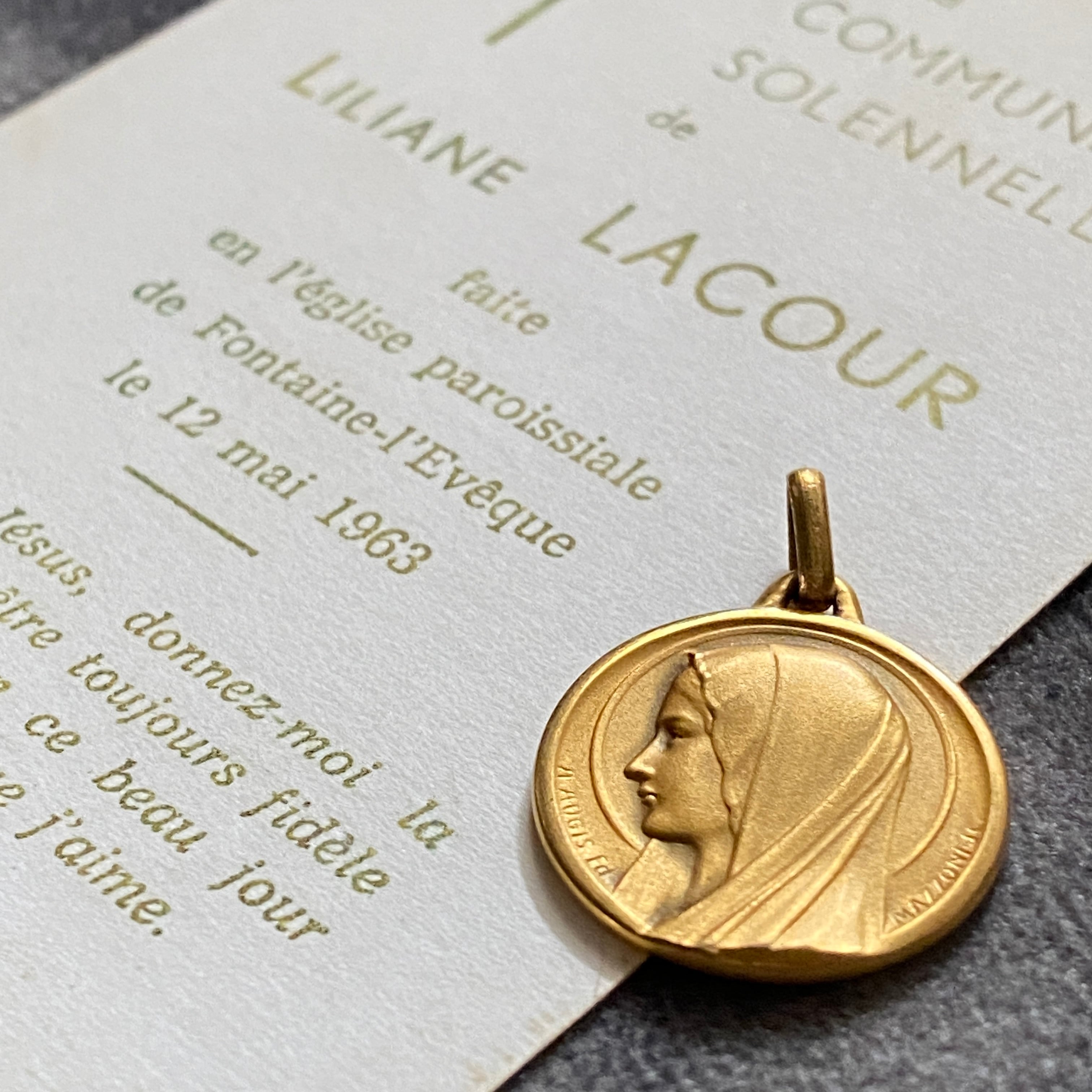 Augis×mazzoni作【祈りの聖母マリア】 | Antique medaille Mary