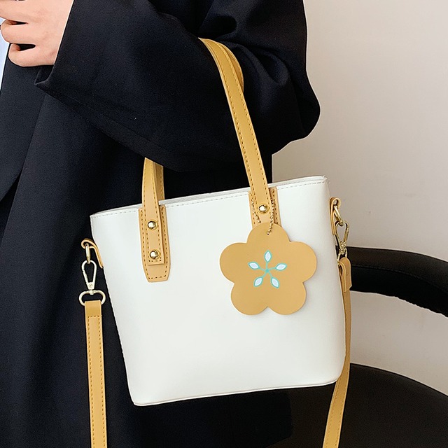 サマーレッド 夏物 メッセンジャーバッグ Tiancai_Wing_Bag2293247433