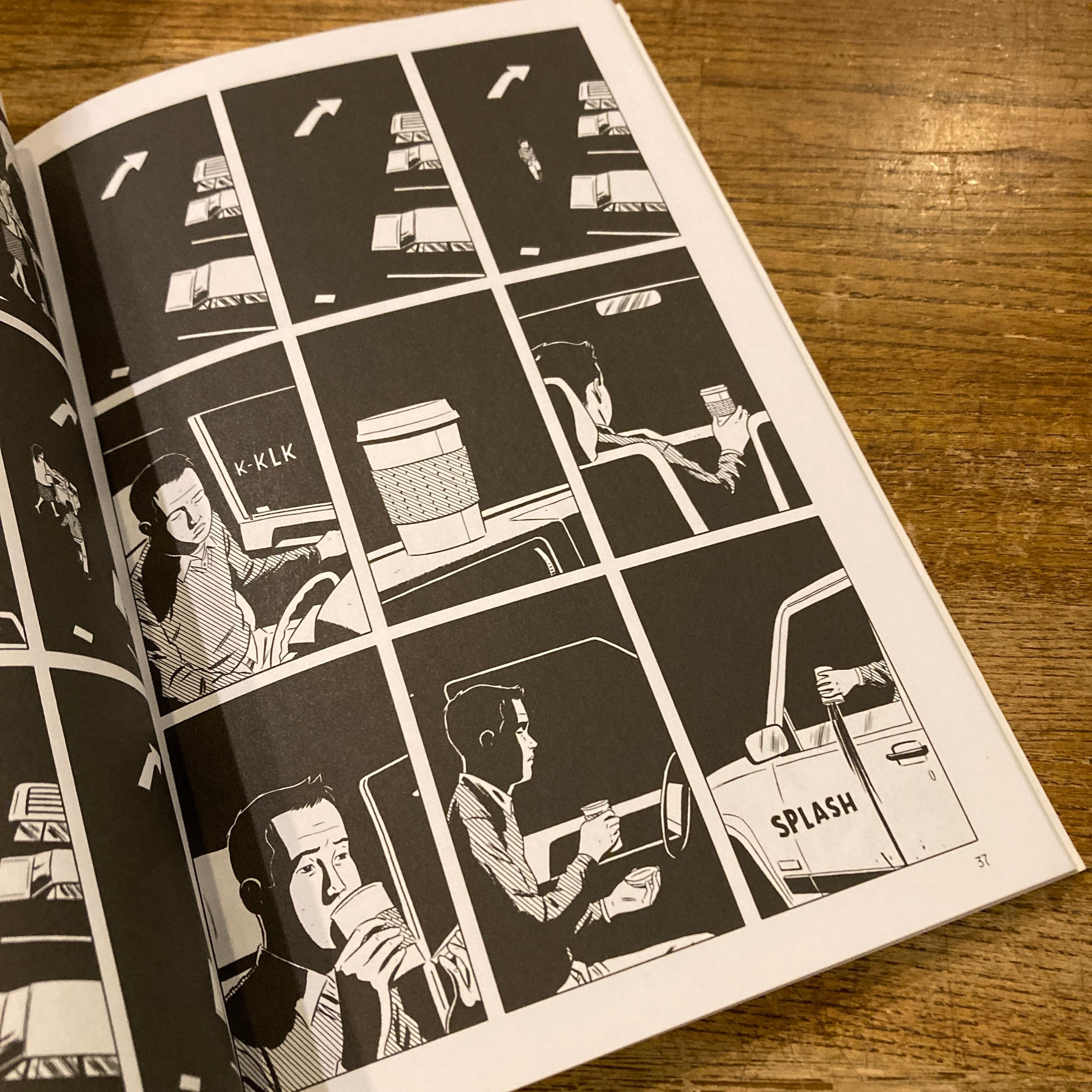 SHORTCOMINGS / Adrian Tomine | 百年