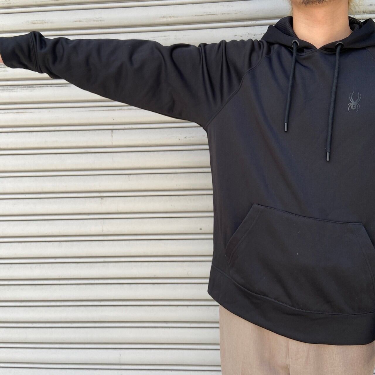 SPYDER スパイダー テックフーディー パーカー ワンポイントロゴ 黒 S