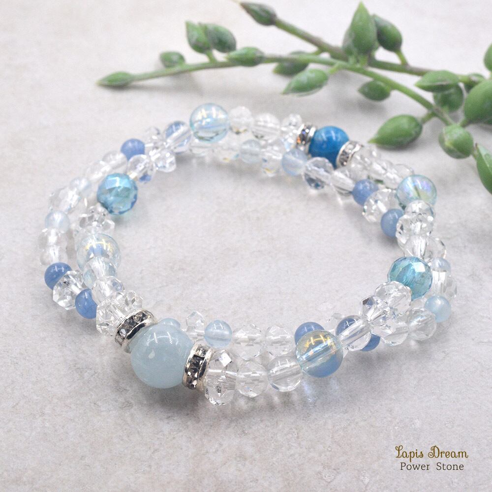 心を浄化して幸運をもたらすお守り | アクアマリン、アパタイトのパワーストーン ブレスレット