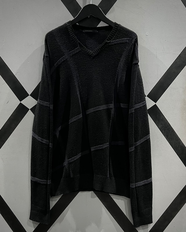 【X VINTAGE】90’s Line Design Euro Vintage Loose V Neck Knit