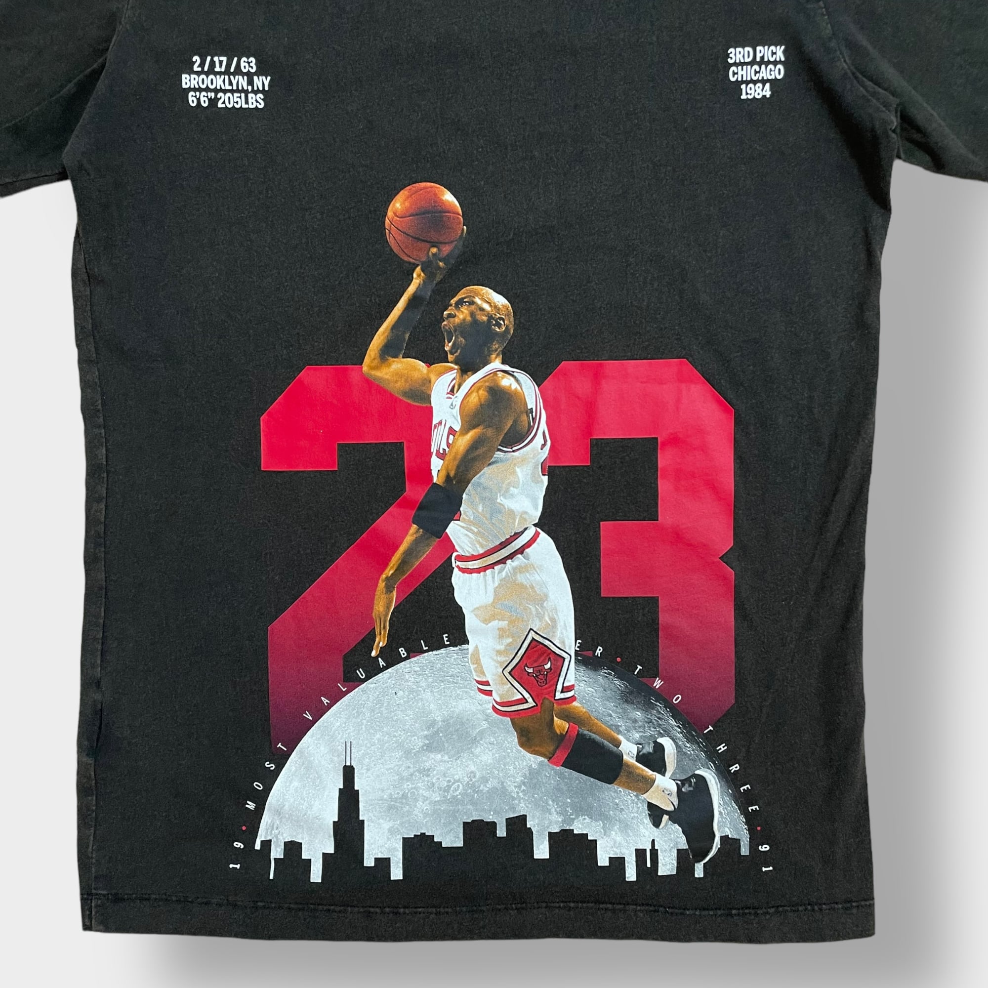 【NIKE】AIR JORDAN ジャンプマン ワンポイントロゴ フォトプリント Tシャツ NBA シカゴ・ブルズ Bulls くすみカラー  マイケルジョーダン バスケ ナイキ US古着 | 古着屋手ぶらがbest powered by BASE