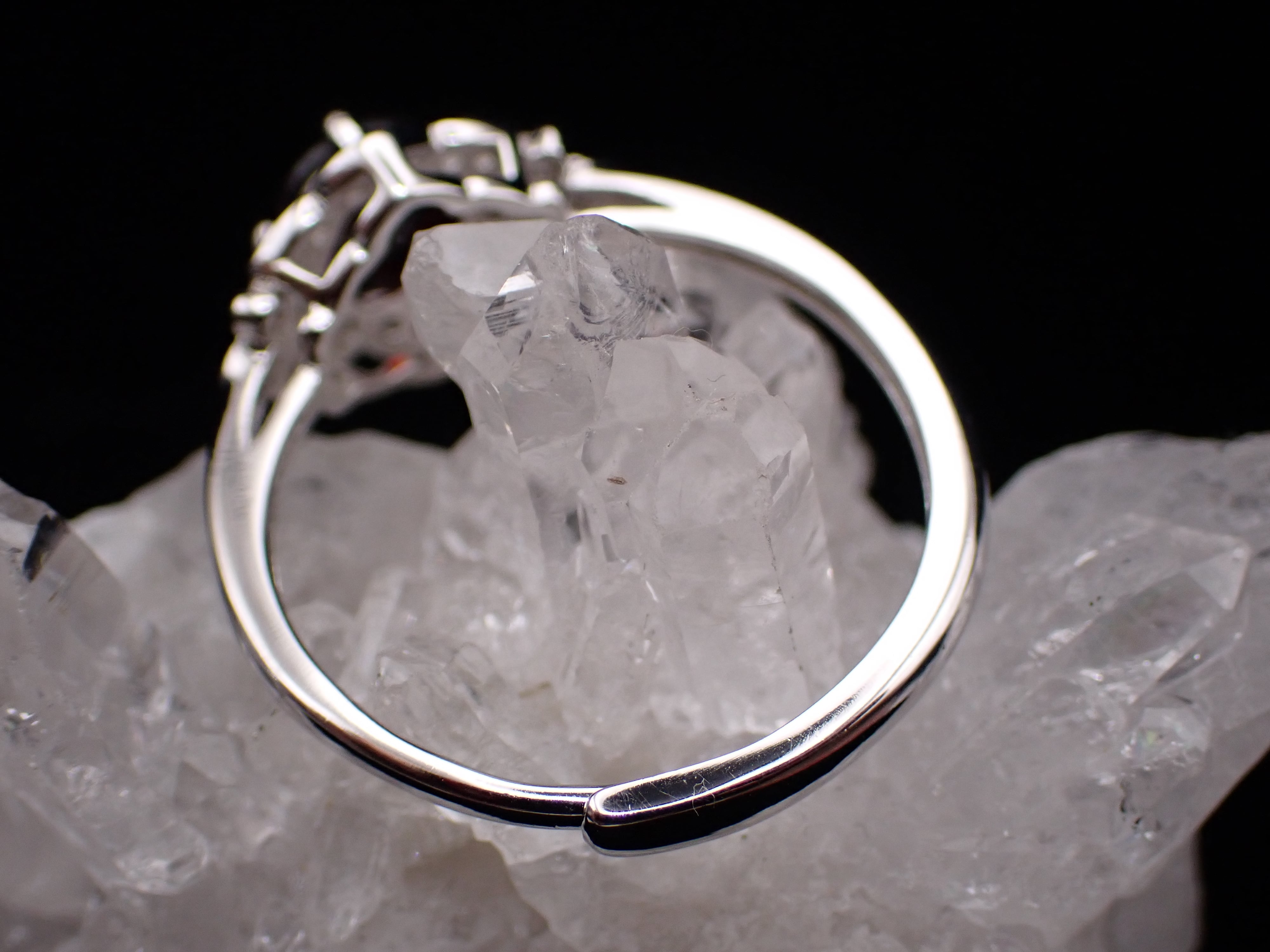 桔梗ring バフトップガーネット フリーサイズSV | 小さな宝石店 R.made