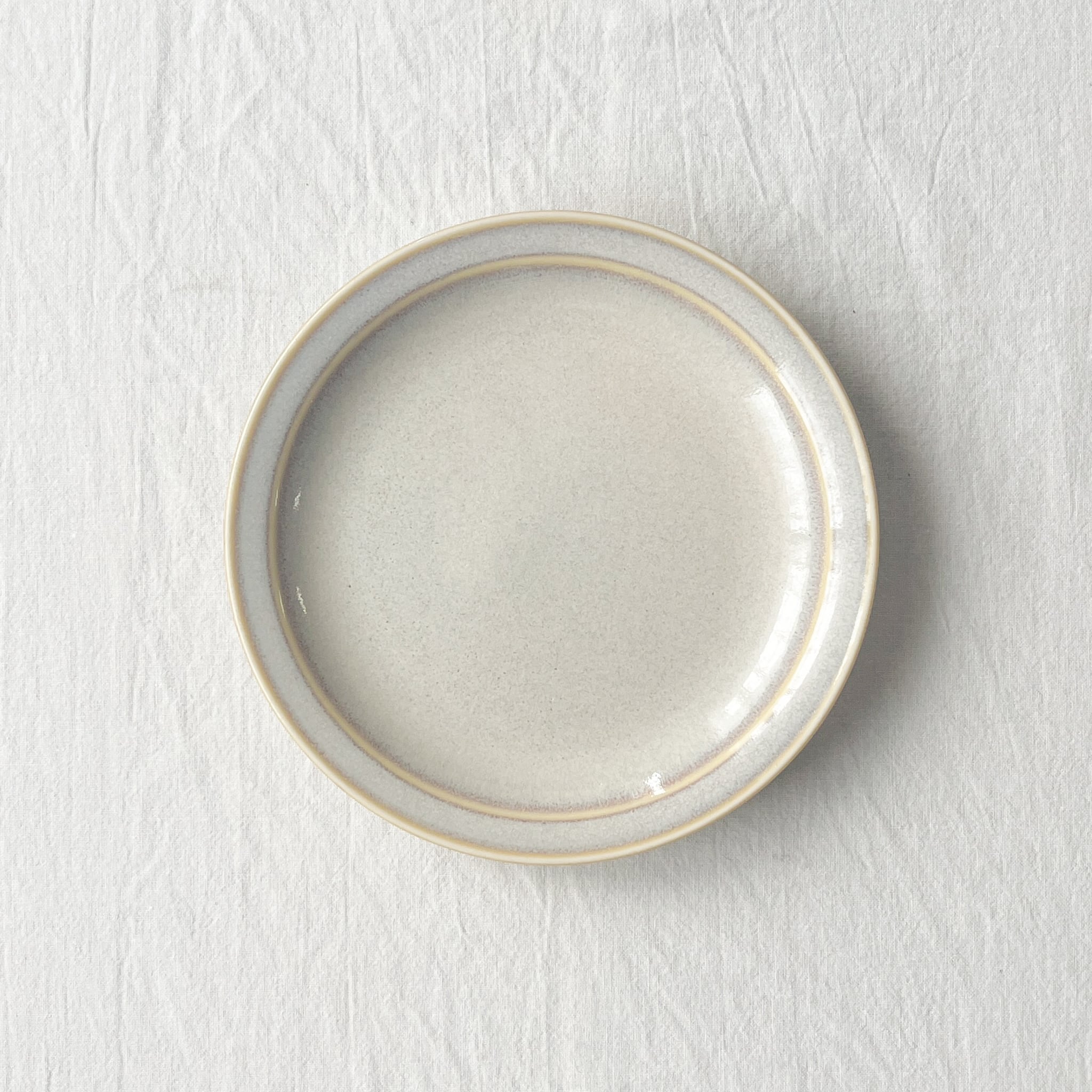 スリークプレート【14cm・ベージュ/グリーン】