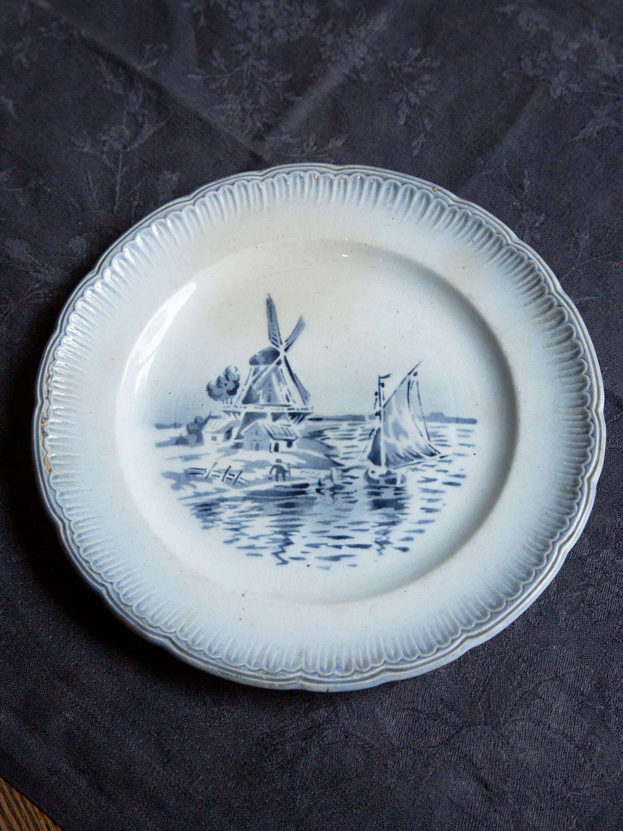 St Amand 風景プレート/France ＜サンタマン・Dinoise・フランス皿