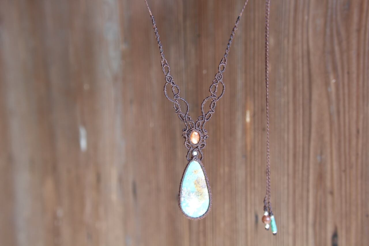 Turquoise & Sunstone micromacrame necklace