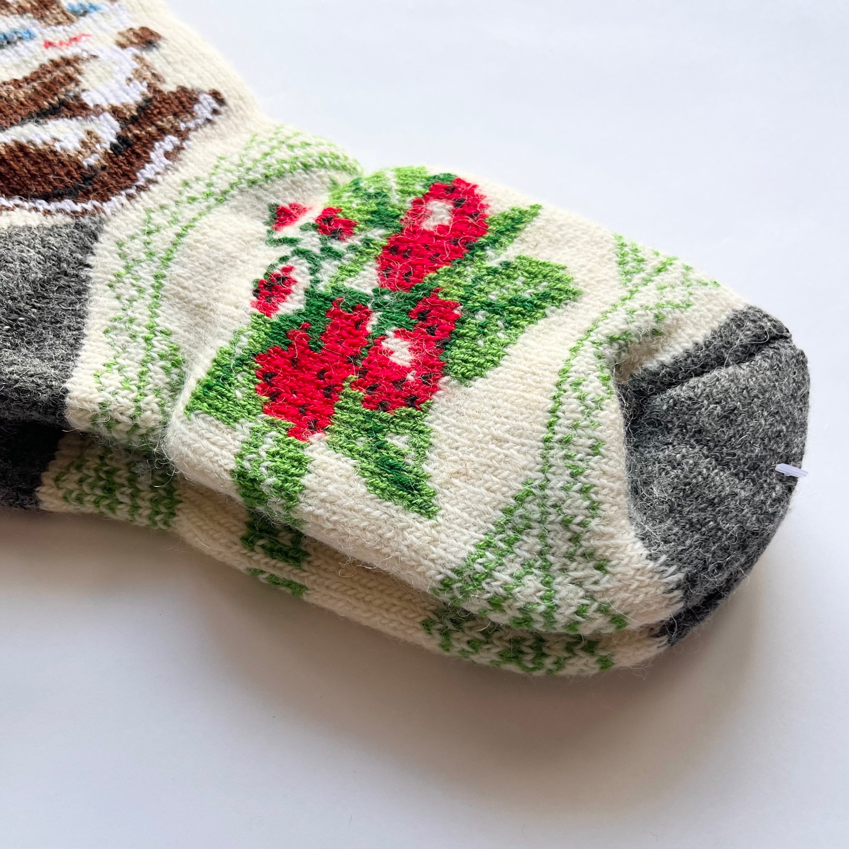 ウクライナ支援/ウールソックス(ウサギ柄)