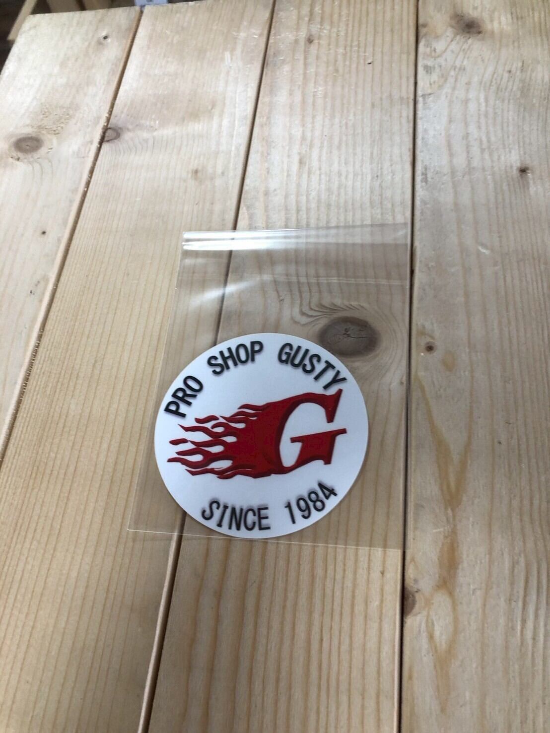 PRO-SHOP GUSTY