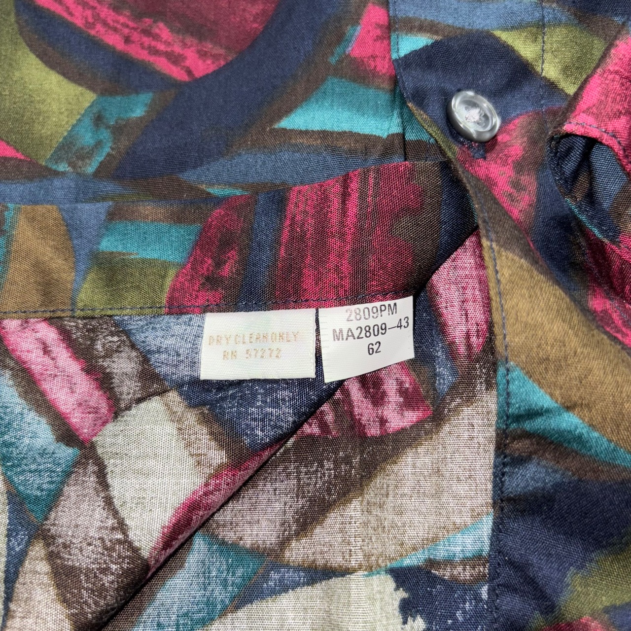 vintage 1990’s PERRY ELLIS aop rayon shirt