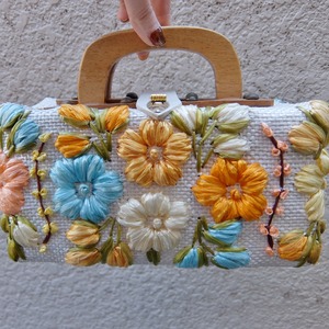 Woven straw floral handbag／フラワー ストロー バッグ