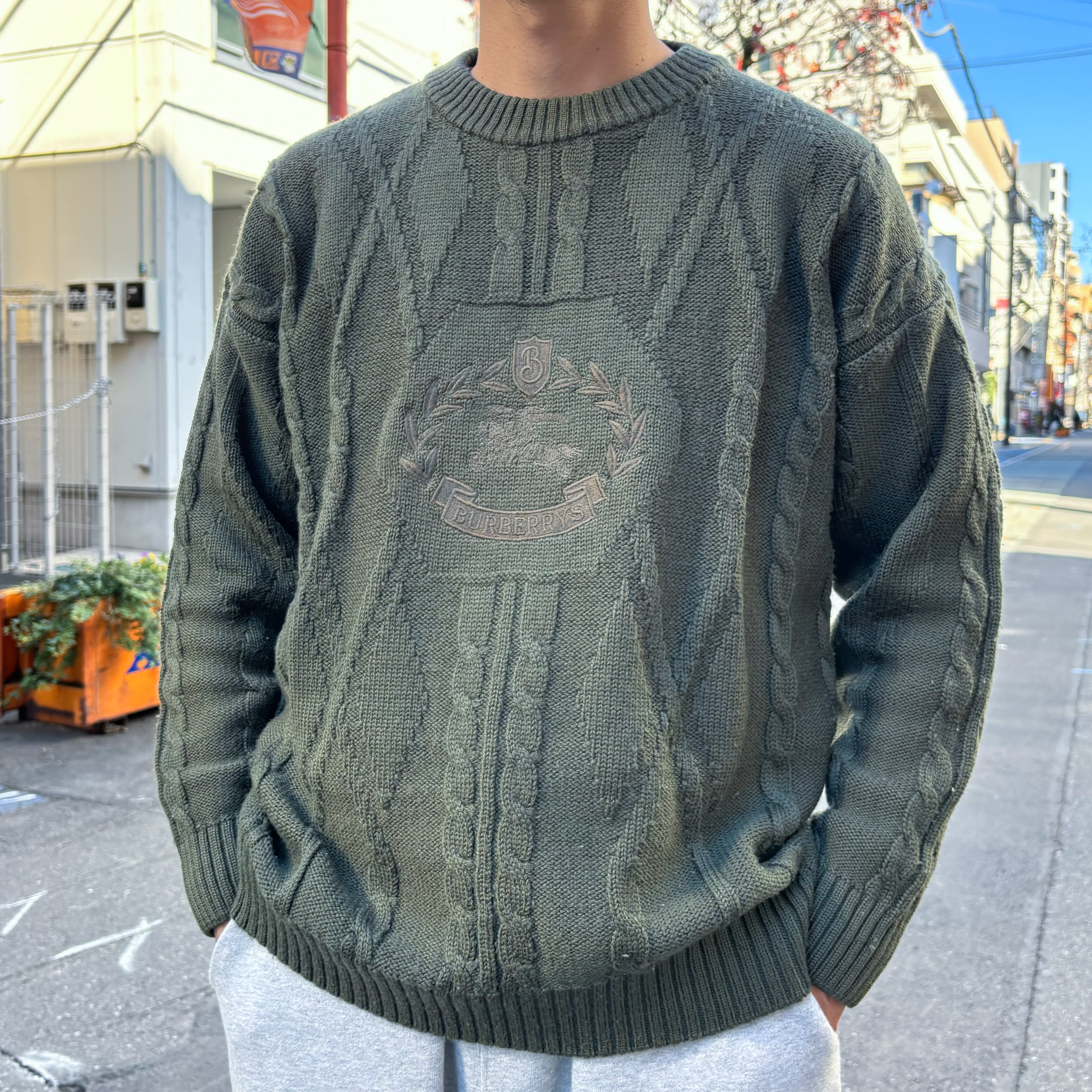 イングランド製 Burberrys Logo Cable Knit Sweater S イングランド製 Burberrys Logo Cable Knit Sweater S