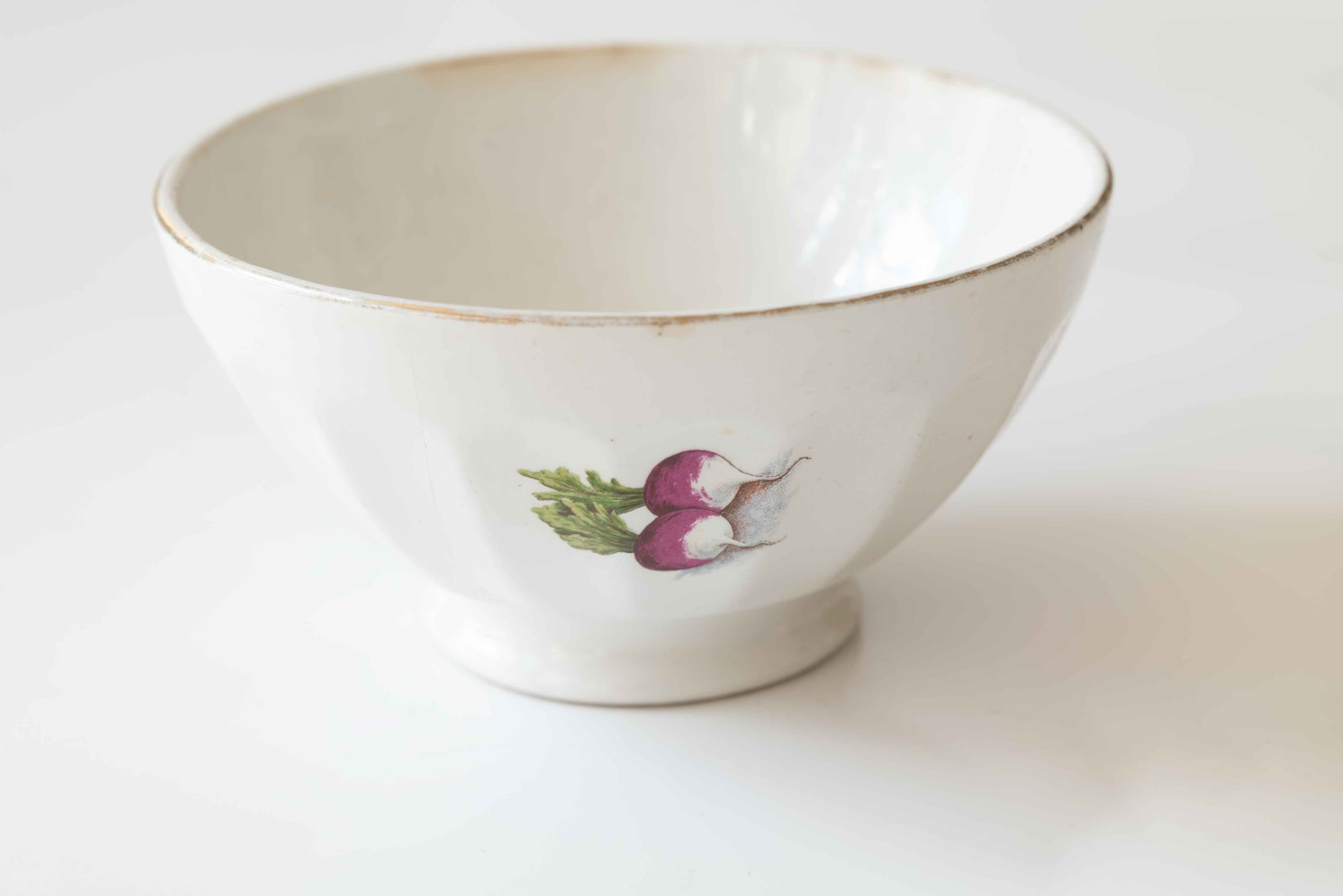 ラデッシュ(または赤カブ)とニンニクの絵柄 レアな愛らしい図案です。