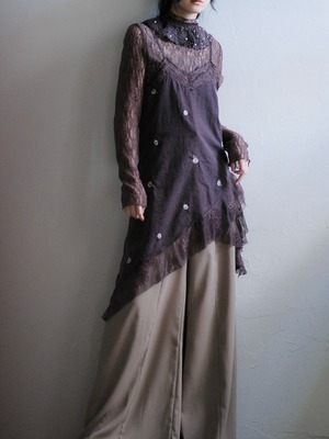 Floral Motif Lace Collar / BROWN