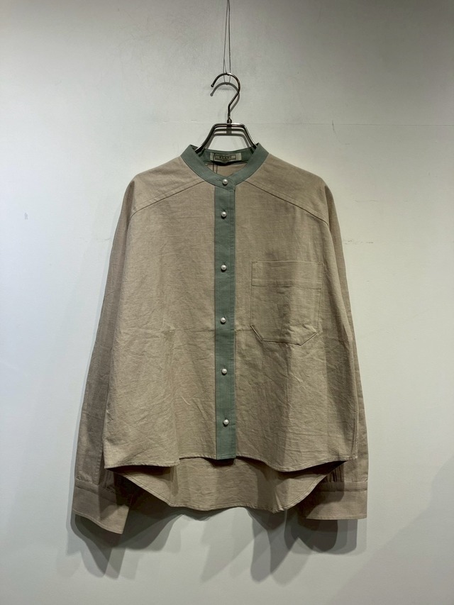 BLANC basque コットンリネンパールボタンシャツ