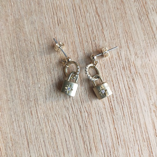 Key Lock Studs Key Lock Studs