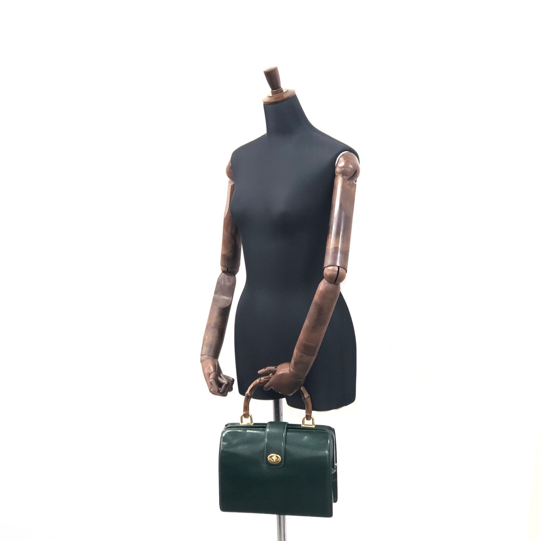 GUCCI グッチ バンブー ターンロック レザー ハンドバッグ GUCCI グッチ バンブー ターンロック レザー ハンドバッグ