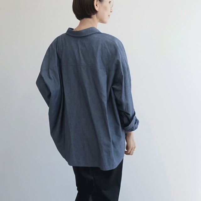 クロップドオーバーデニムシャツ
