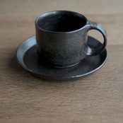 たくまポタリー 5寸立リムプレート こげ茶: 2104700000471