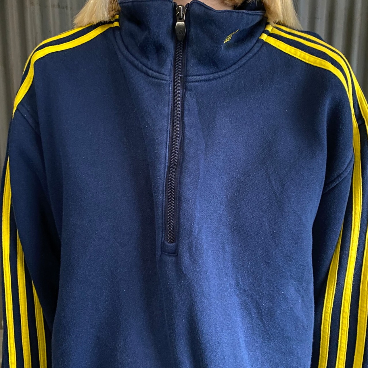 adidas アディダス パフォーマンスロゴ ワンポイントロゴプリント 袖 