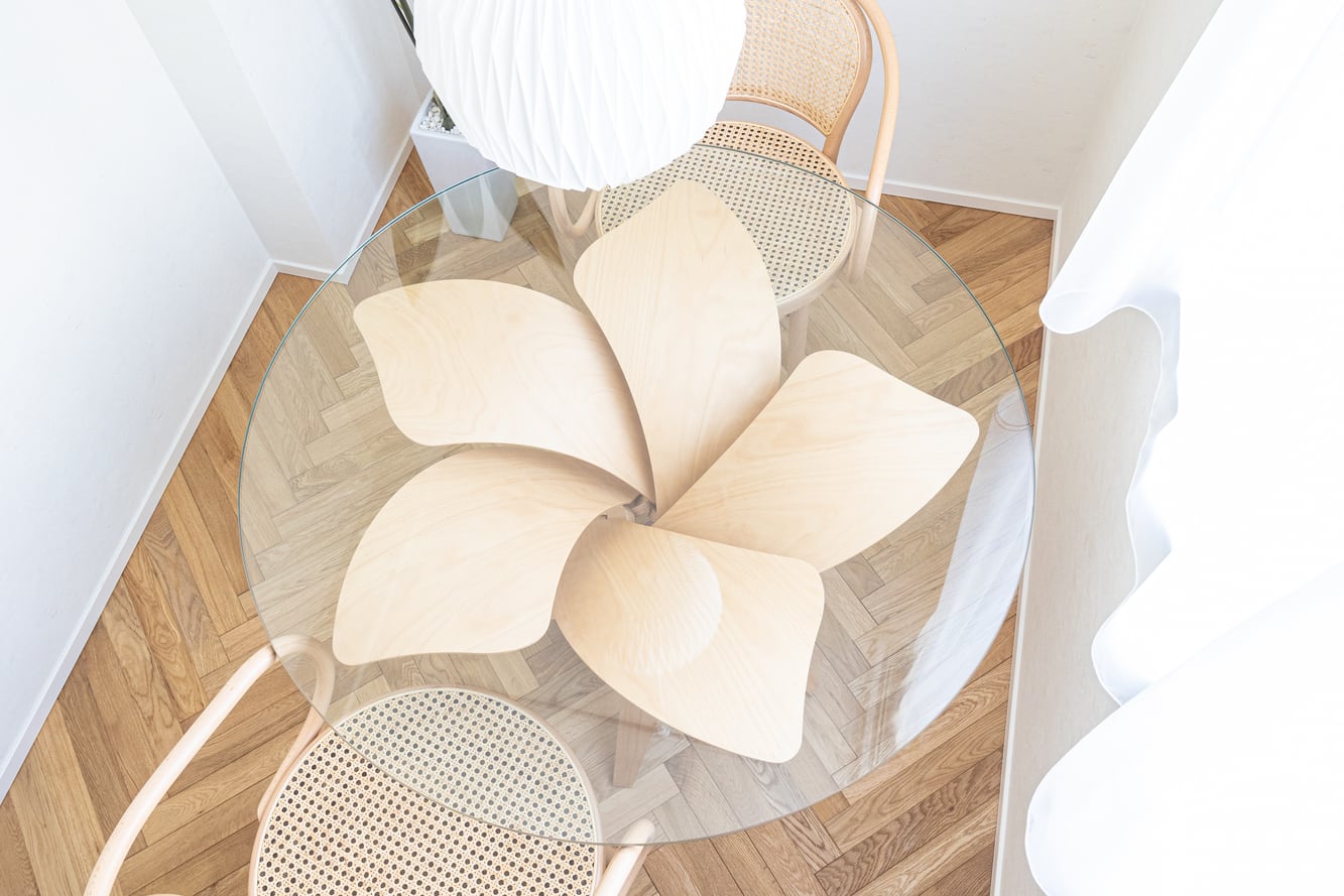 Hana table SAKURA（Dining Table） | Shige Hasegawa Design（シゲ