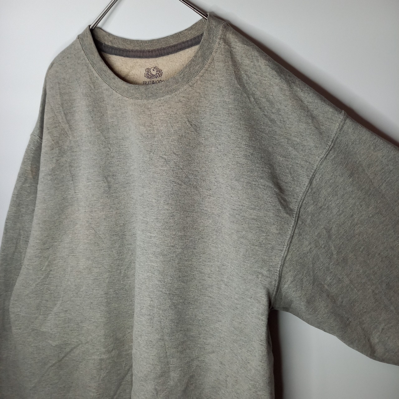 フルーツオブザルーム　クルーネック　スウェット　トレーナー　無地　グレー　L