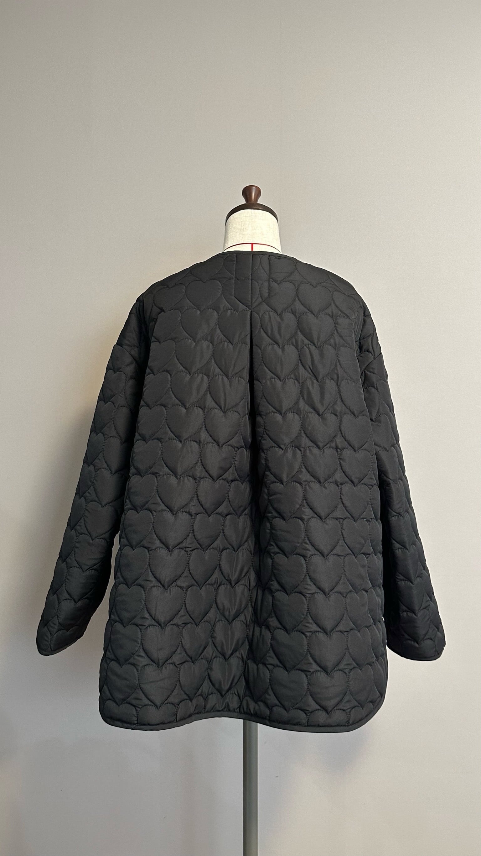 YOIHI ハートキルティングオーバーサイズジャケット　ブラック