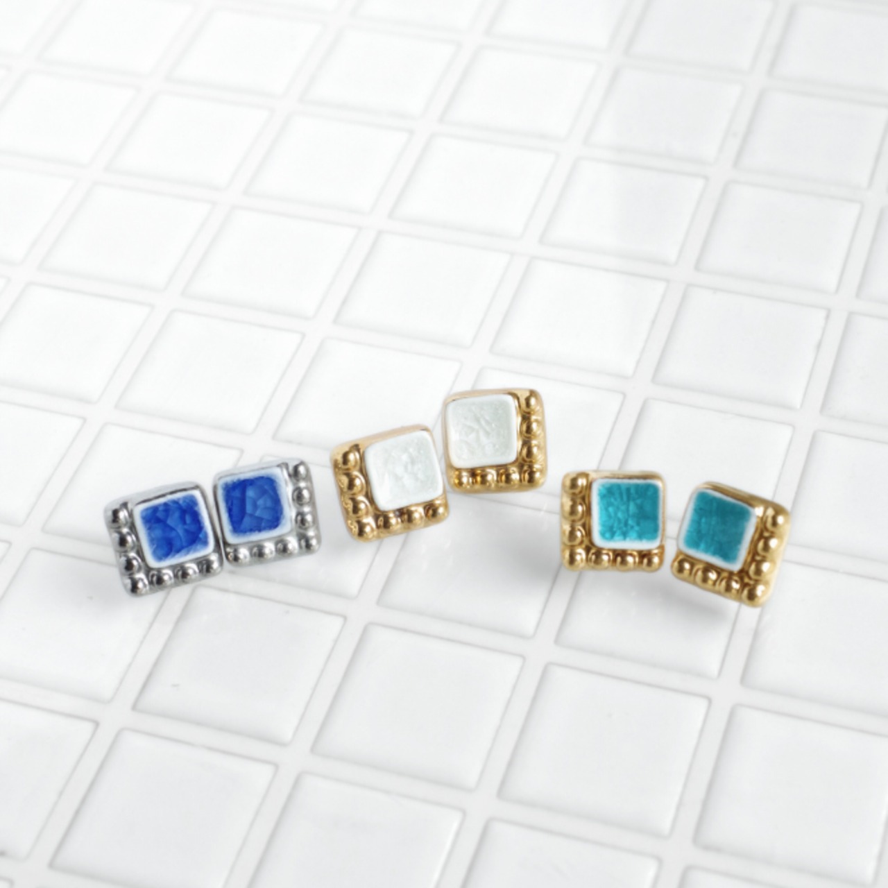 レトロ　ピアス/イヤリング