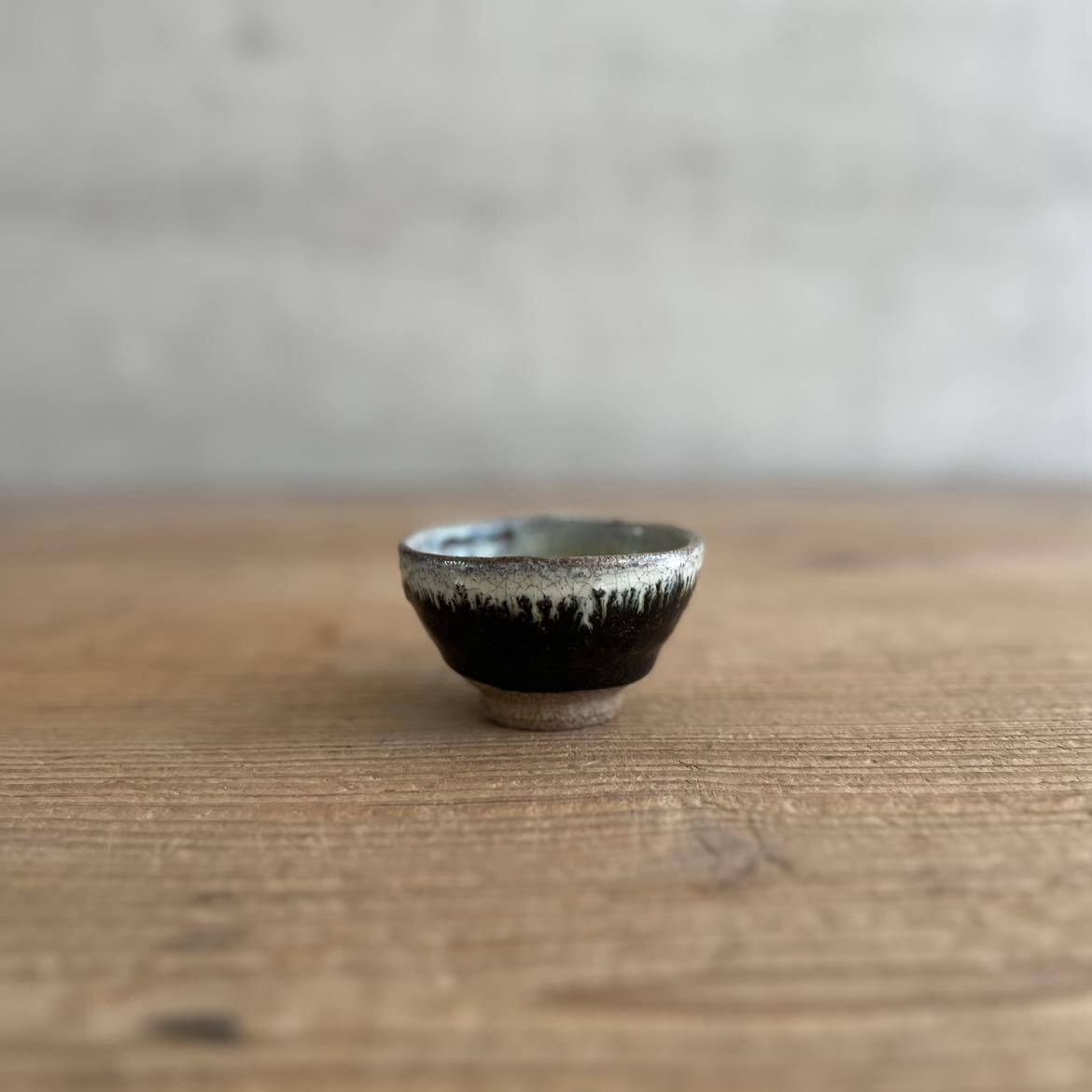 古美術品◼️蔵からまた凄そうな壺が出てきた。 古美術品◼️蔵からまた凄そうな壺が出てきた。 Amazon.