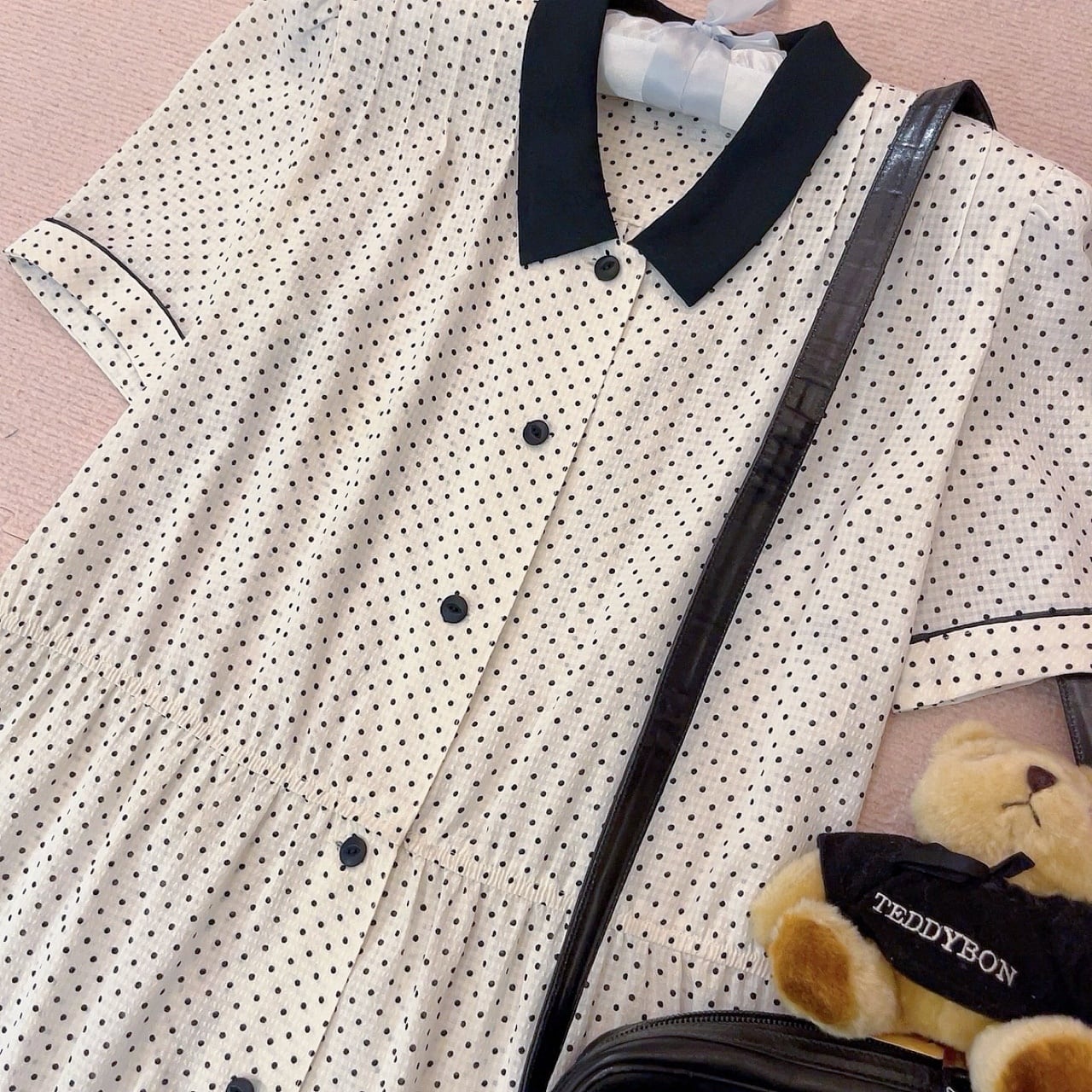 bicolor dot gather one-piece