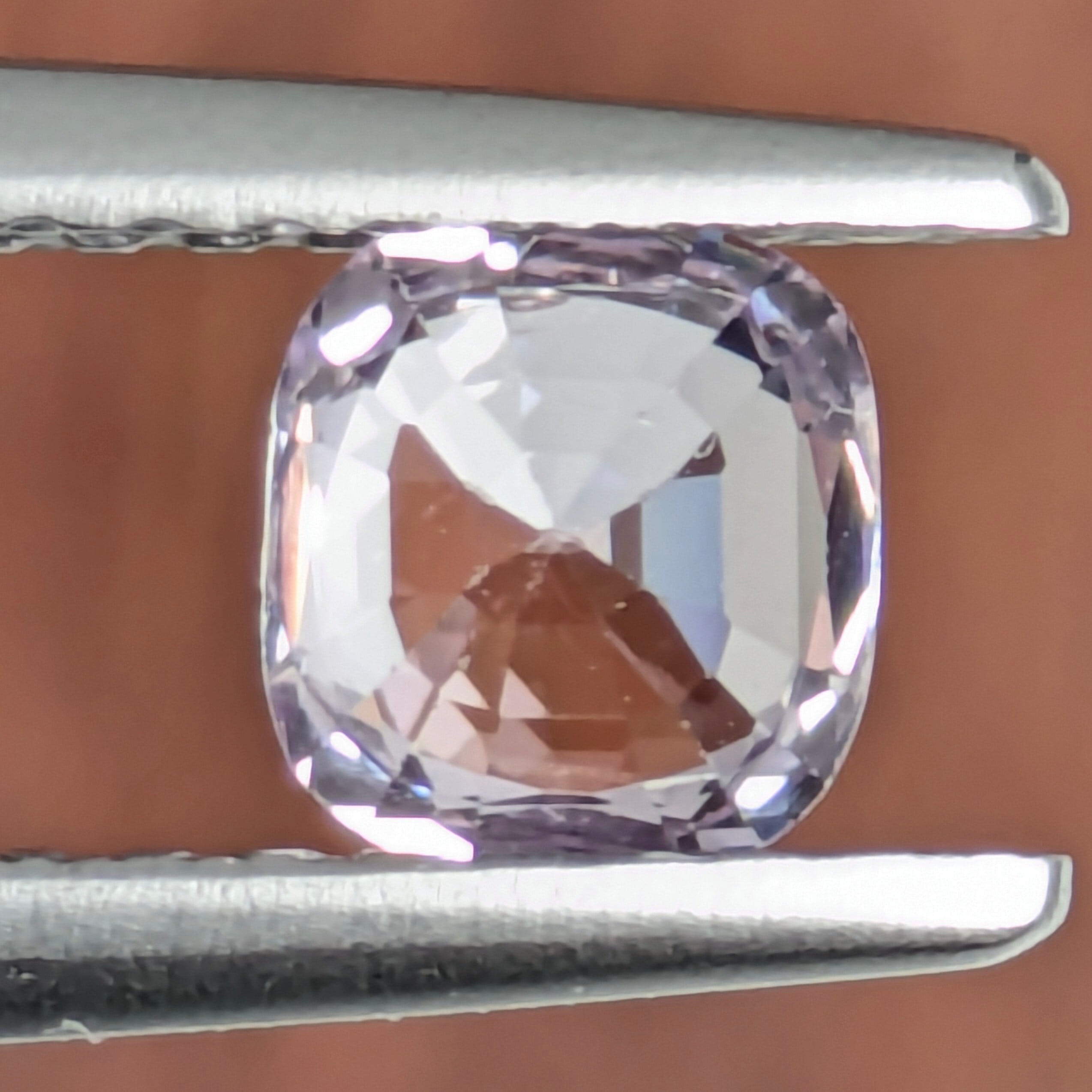 スピネル ルース ミャンマー・モゴック産 【0.54ct】 PRO209161