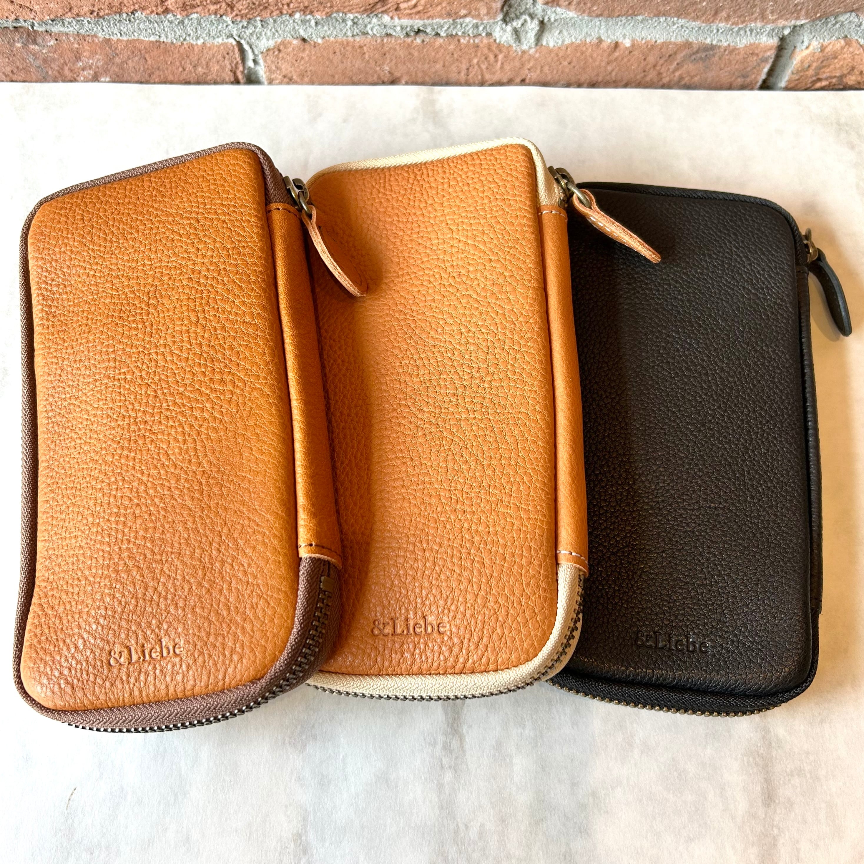 ＆Liebe「文具にこだわる人のジップペンケース（ぺブルヌメ革）」／3本