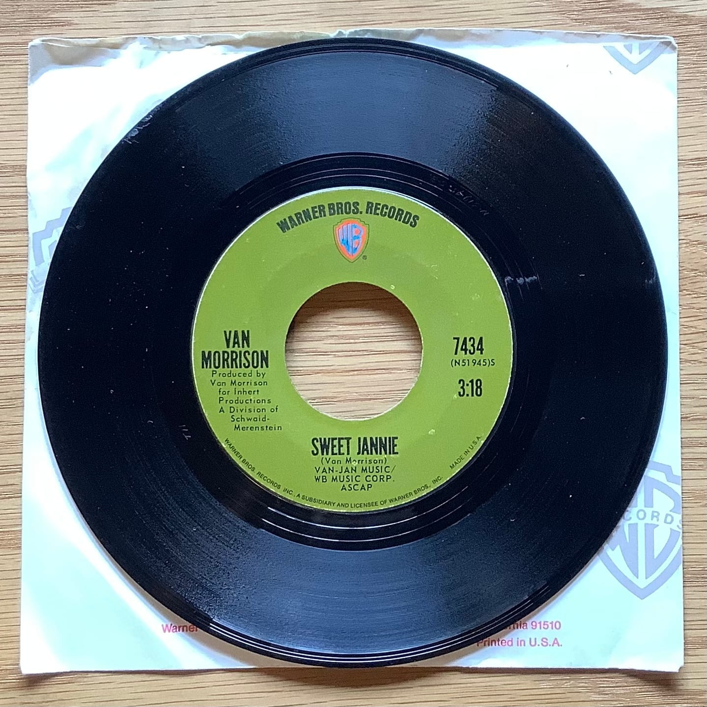 VAN MORRISON / A: DOMINO / B: SWEET JANNIE | Plastic Soul Records