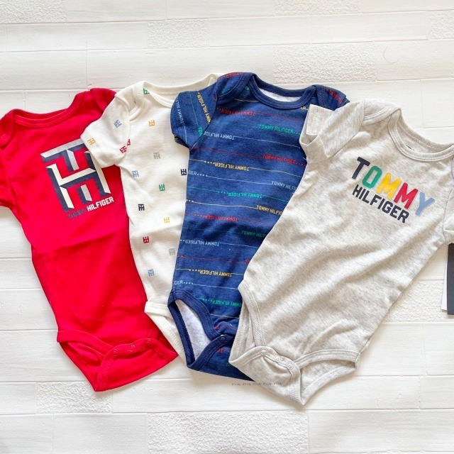 【ボディスーツ】3M-12M　4枚セット　 TOMMY HILFIGER