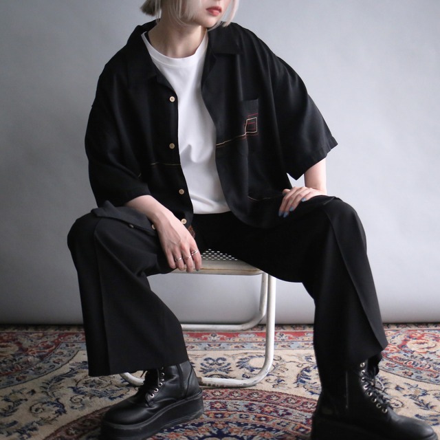 double line cross square loose h/s shirt