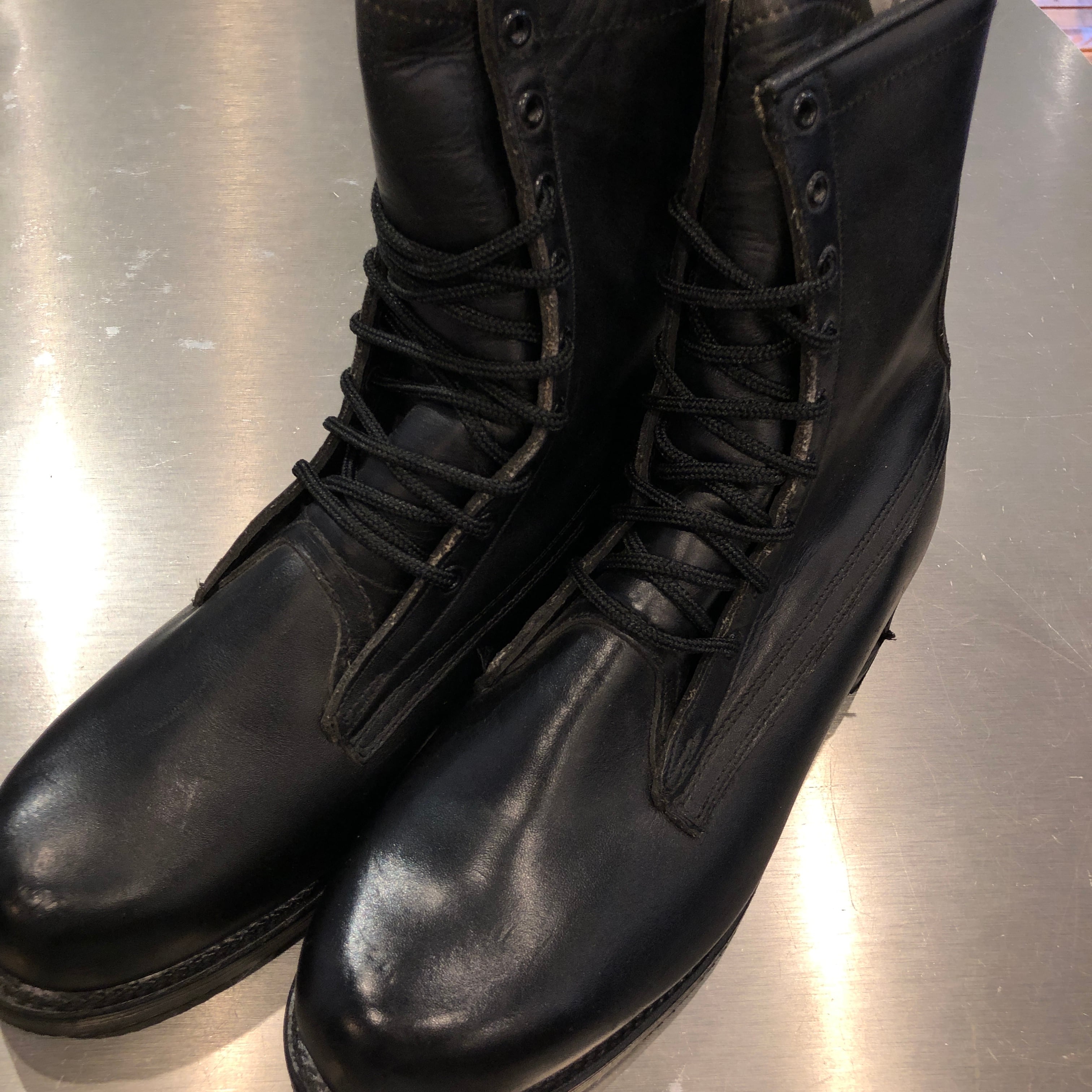 BOOTS | safarionline