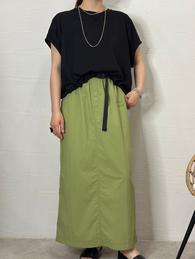 パイピングナイロンスカート