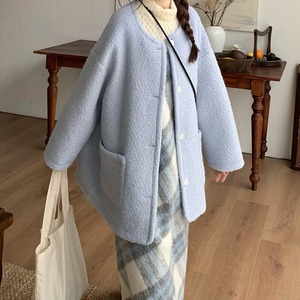 bella museum澄んだ空色チェスターコート