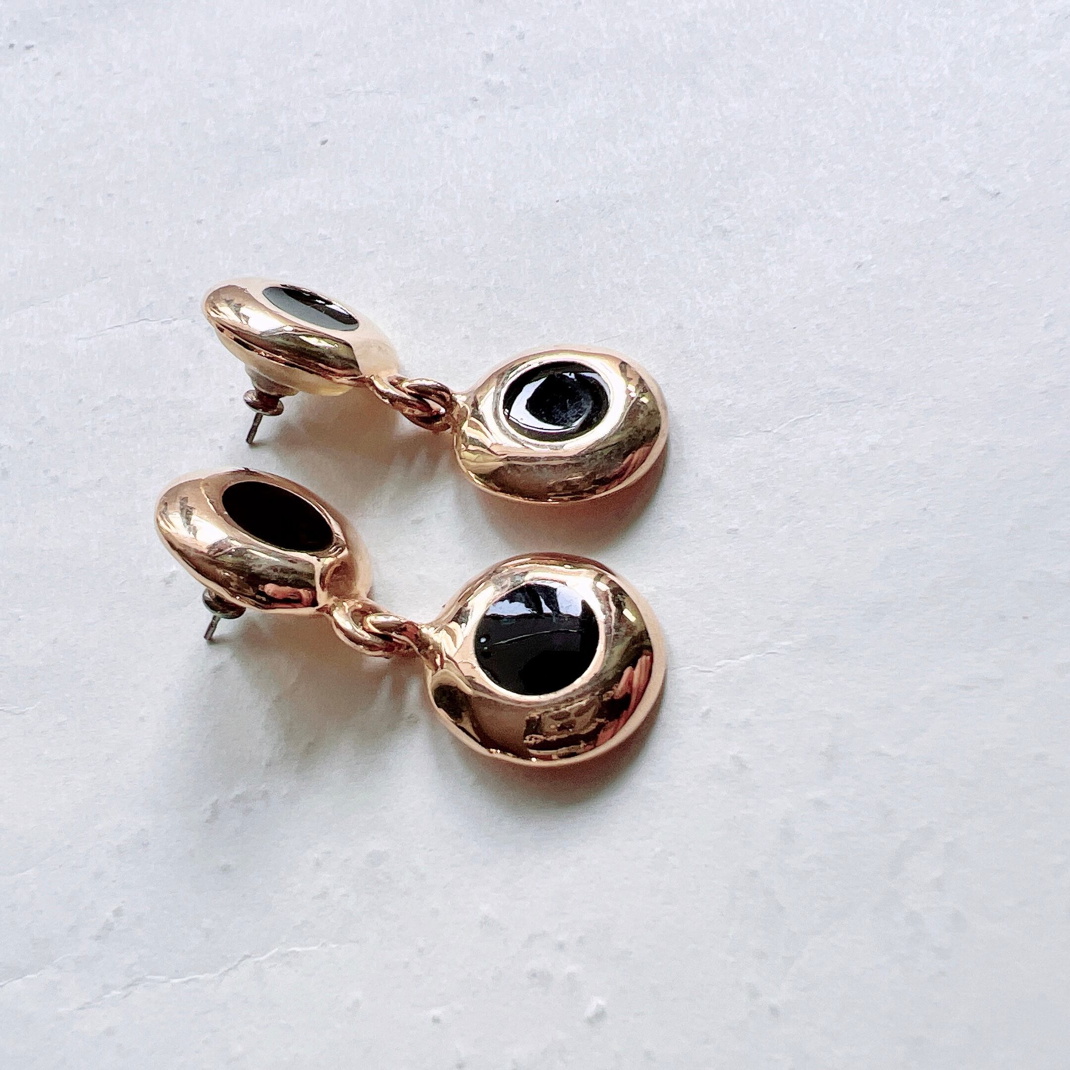 P320-ヴィンテージピアス【 Ginnie Johansen Designs 】USA輸入・ Gold